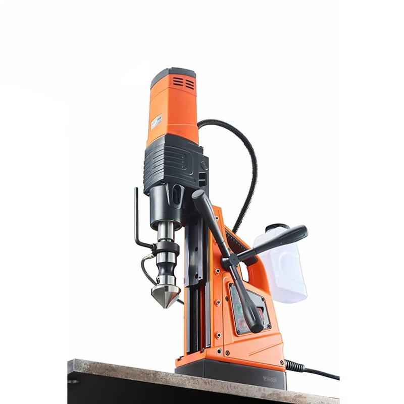 Perceuse à base magnétique 220 - Power Tools Used In Construction avis et prix